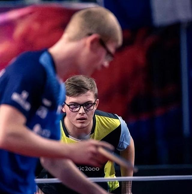 YABO-TES观众热烈欢呼！，德布劳内迎来七赛季出色发挥全场沸腾不已的简单介绍